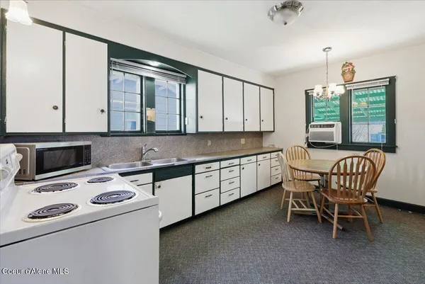 $425,000 | 1104 East Indiana Avenue, Coeur D'Alene, ID 83814