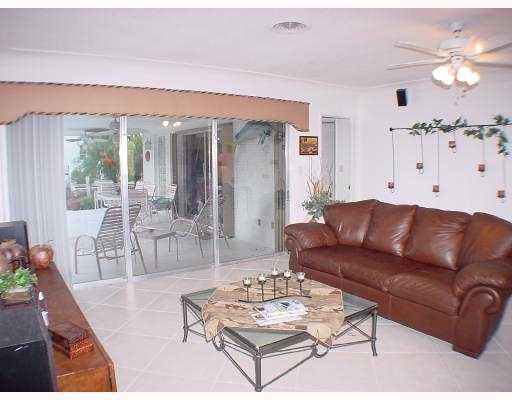 660 Lakeview Terrace Boca Raton, FL 33431 - Photo 9 of 13 Additional Photo
