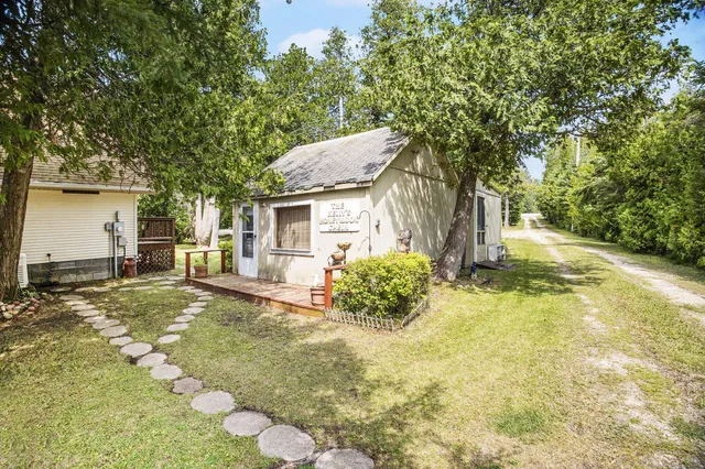 $899,900 | 1445 Highway 2, St. Ignace, MI 49781