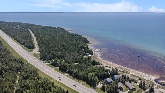 $899,900 | 1445 Highway 2, St. Ignace, MI 49781
