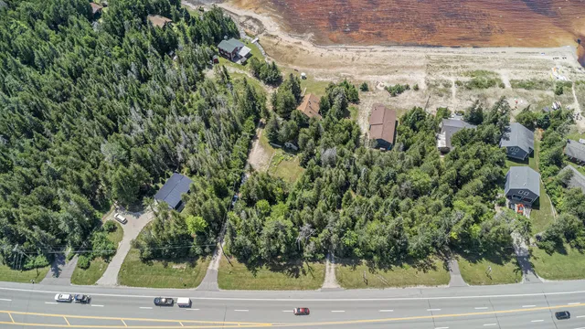 $899,900 | 1445 Highway 2, St. Ignace, MI 49781