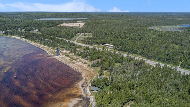 $899,900 | 1445 Highway 2, St. Ignace, MI 49781