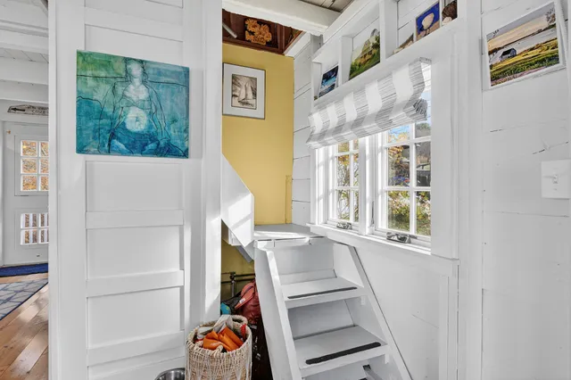 $850,000 | 562 Island Avenue, Portland, ME 04108