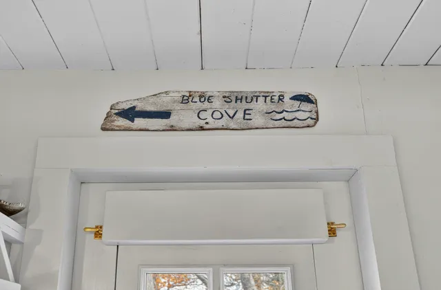 $850,000 | 562 Island Avenue, Portland, ME 04108