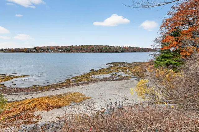 $850,000 | 562 Island Avenue, Portland, ME 04108