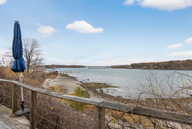 $850,000 | 562 Island Avenue, Portland, ME 04108