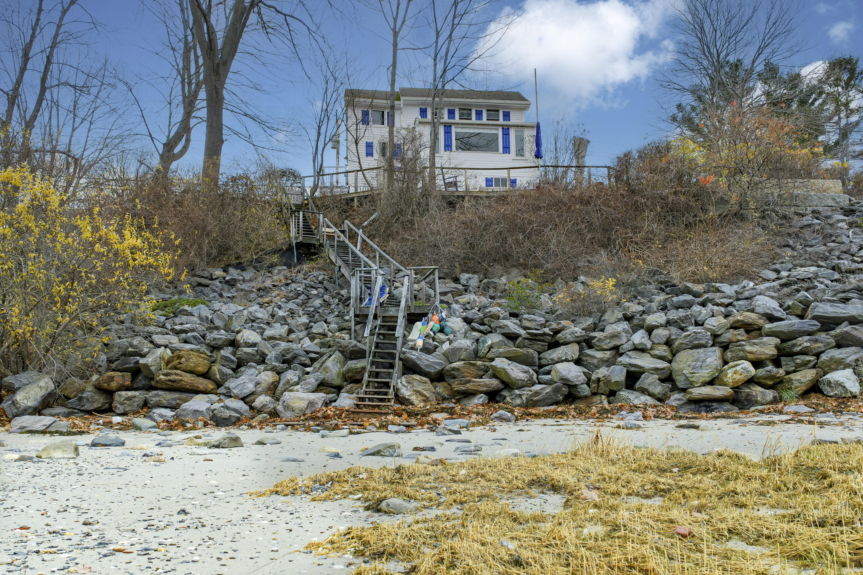 562 Island Avenue Portland, ME 04108 - Photo 40 of 49 Stairway to beach