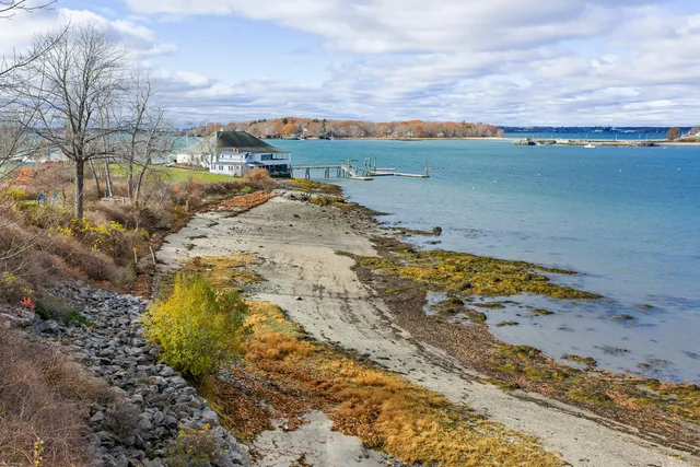 $850,000 | 562 Island Avenue, Portland, ME 04108