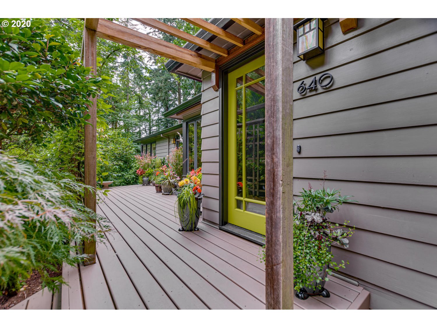640 Southwest Cheltenham Street Portland, OR 97239 - Photo 2 of 32 Gallery Image 2