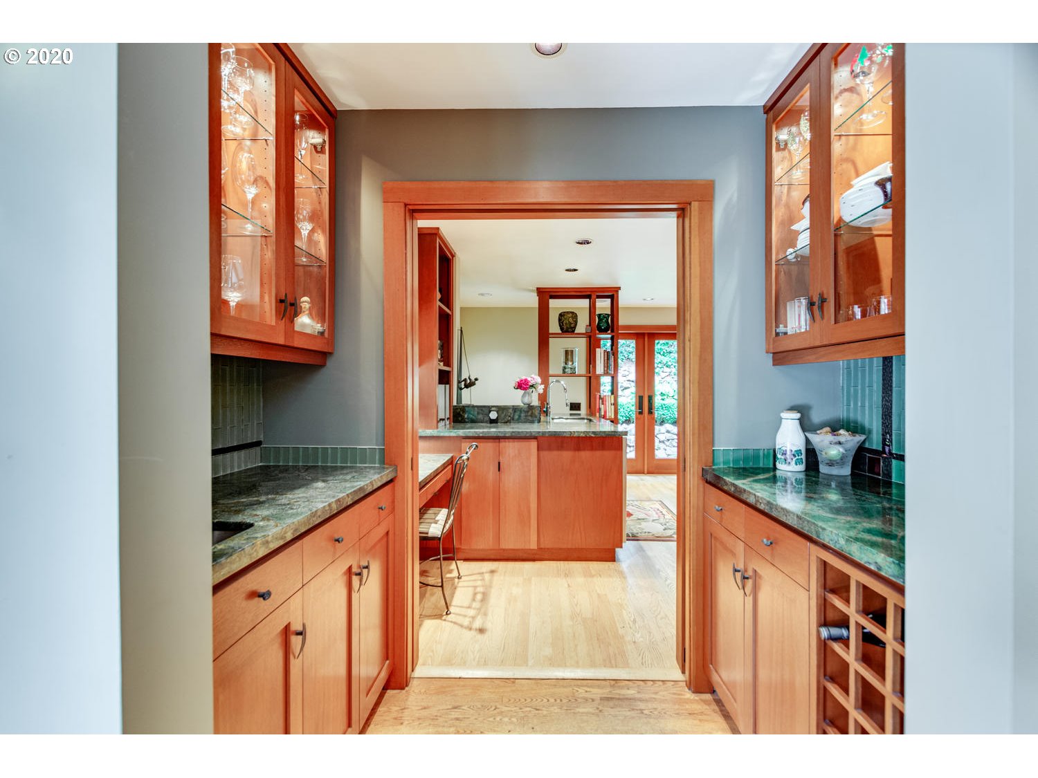 640 Southwest Cheltenham Street Portland, OR 97239 - Photo 12 of 32 Gallery Image 12