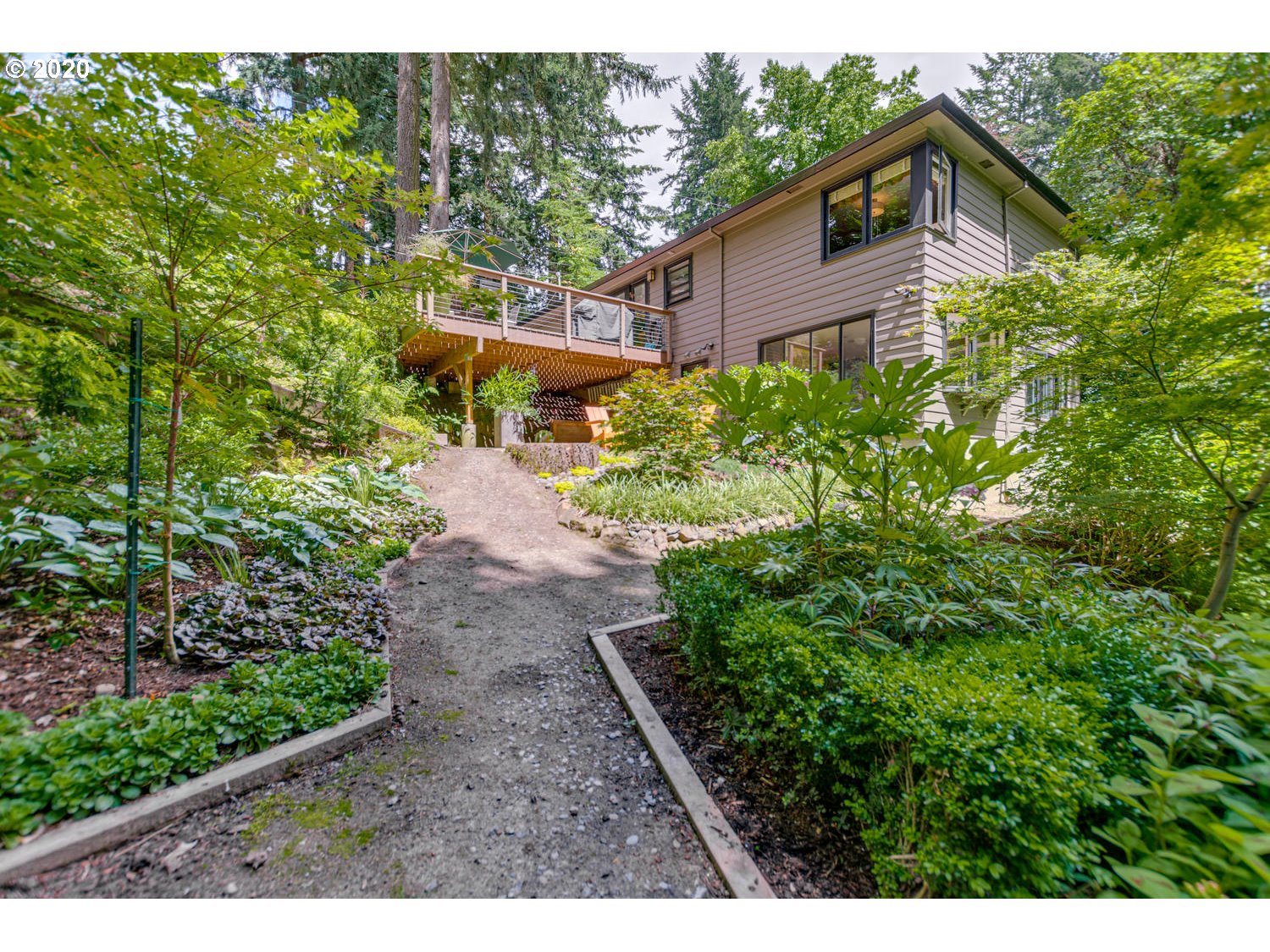 640 Southwest Cheltenham Street Portland, OR 97239 - Photo 28 of 32 Gallery Image 28