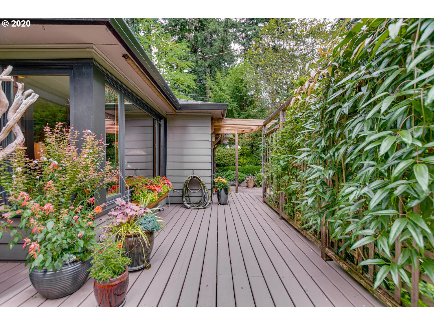 640 Southwest Cheltenham Street Portland, OR 97239 - Photo 31 of 32 Gallery Image 31