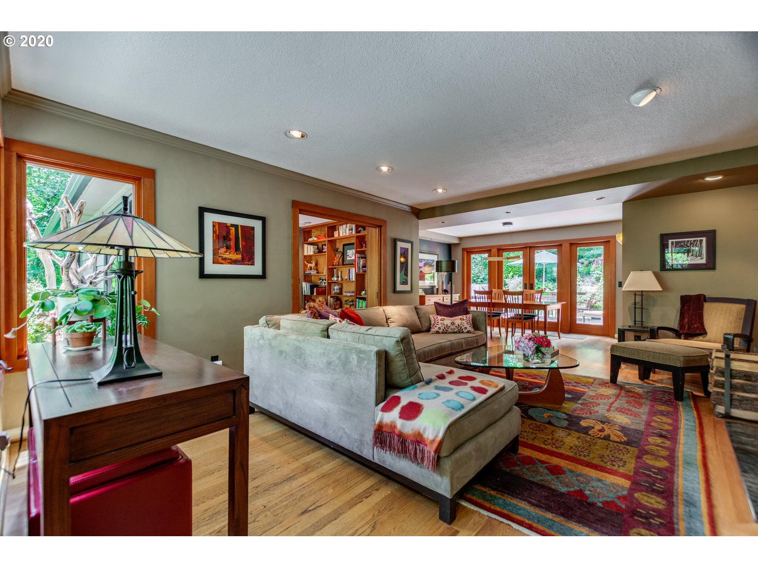 640 Southwest Cheltenham Street Portland, OR 97239 - Photo 5 of 32 Gallery Image 5