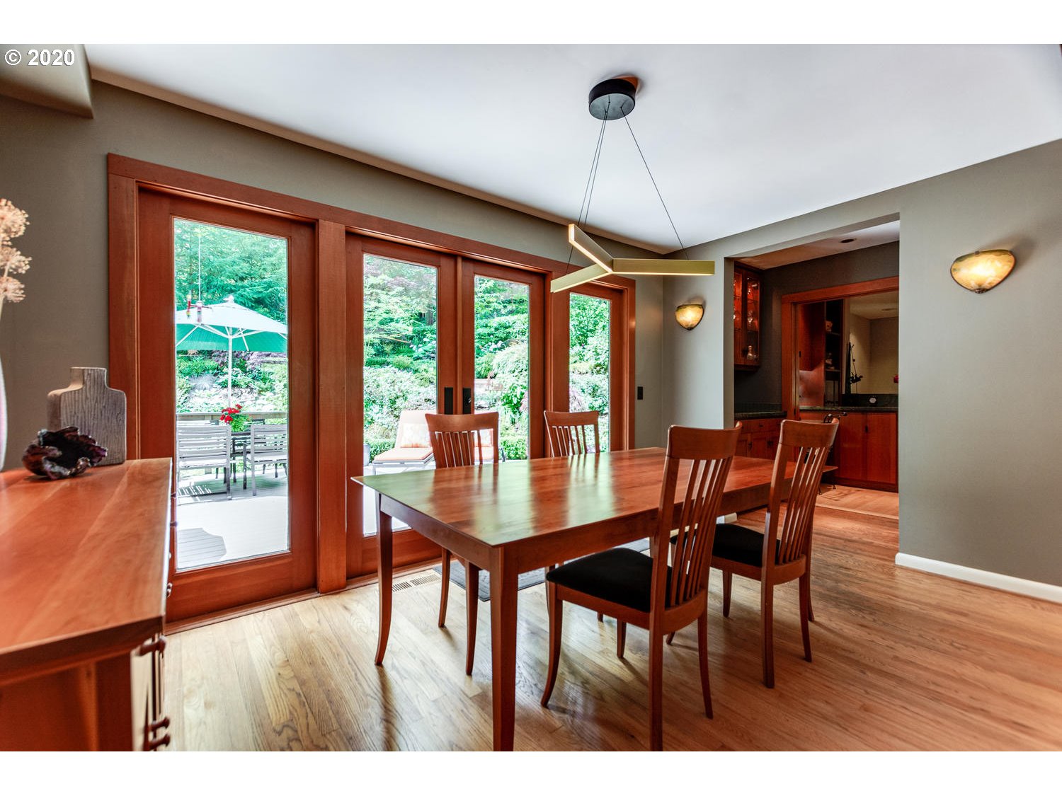 640 Southwest Cheltenham Street Portland, OR 97239 - Photo 7 of 32 Gallery Image 7