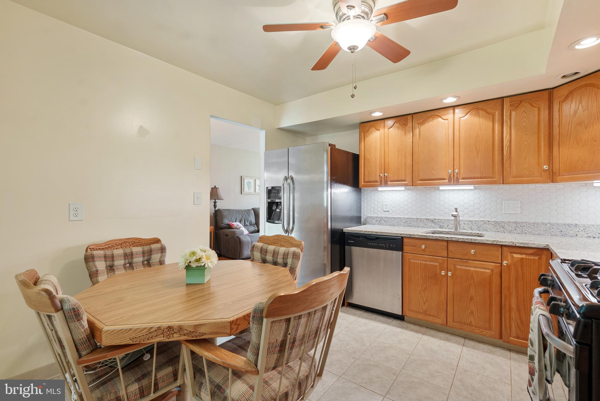 2321 Holyoke Road Rosedale, MD 21237 - Photo 13 of 34