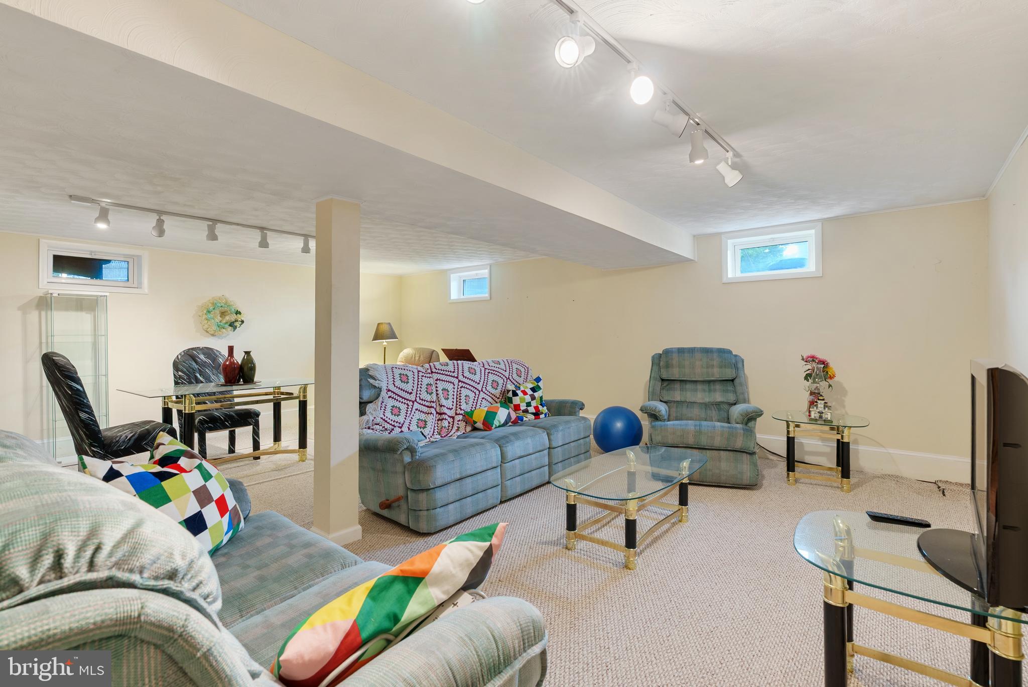 2321 Holyoke Road Rosedale, MD 21237 - Photo 26 of 34