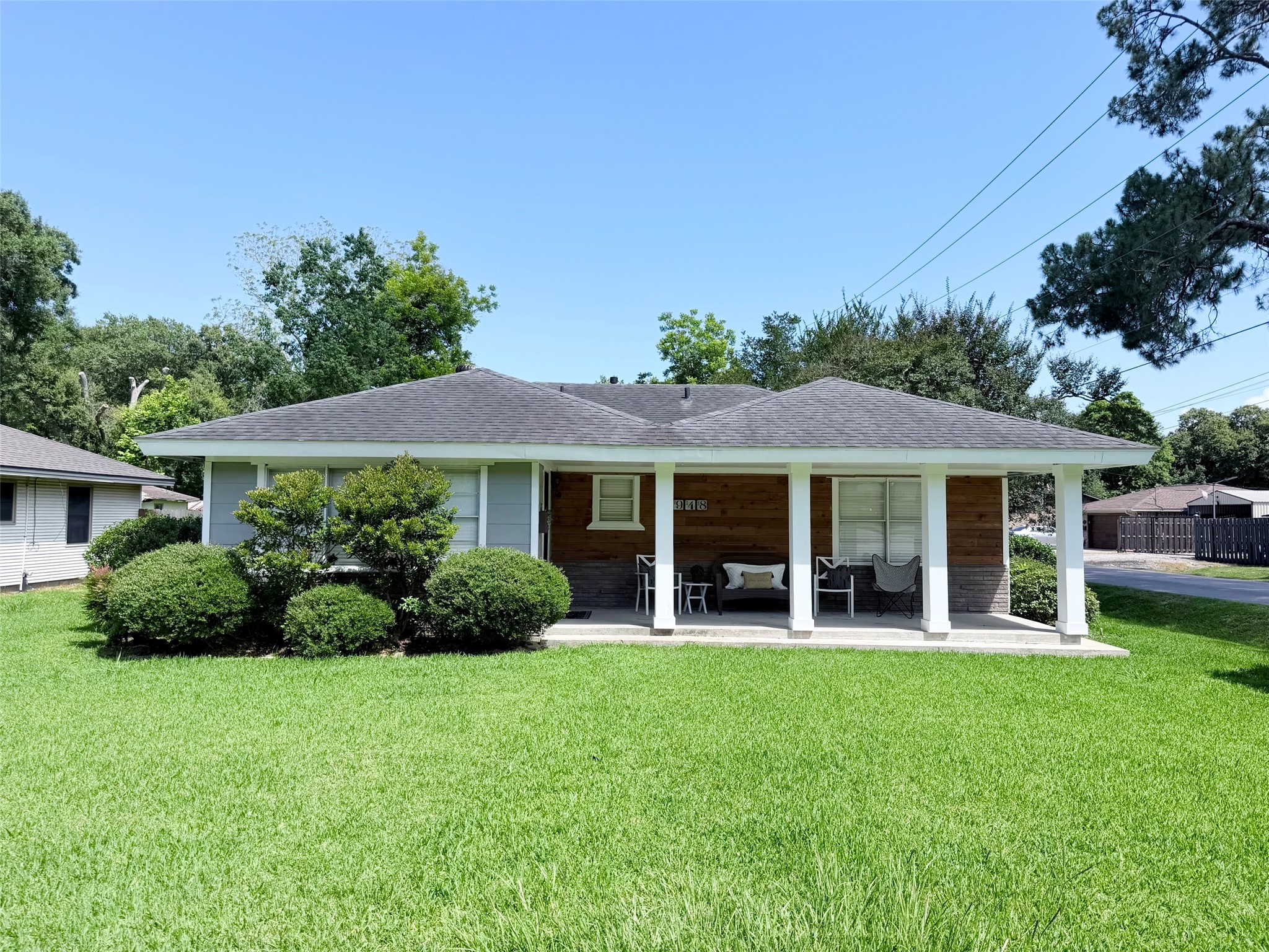 5948 Monroe Street Groves, TX 77619 - Photo 1 of 18