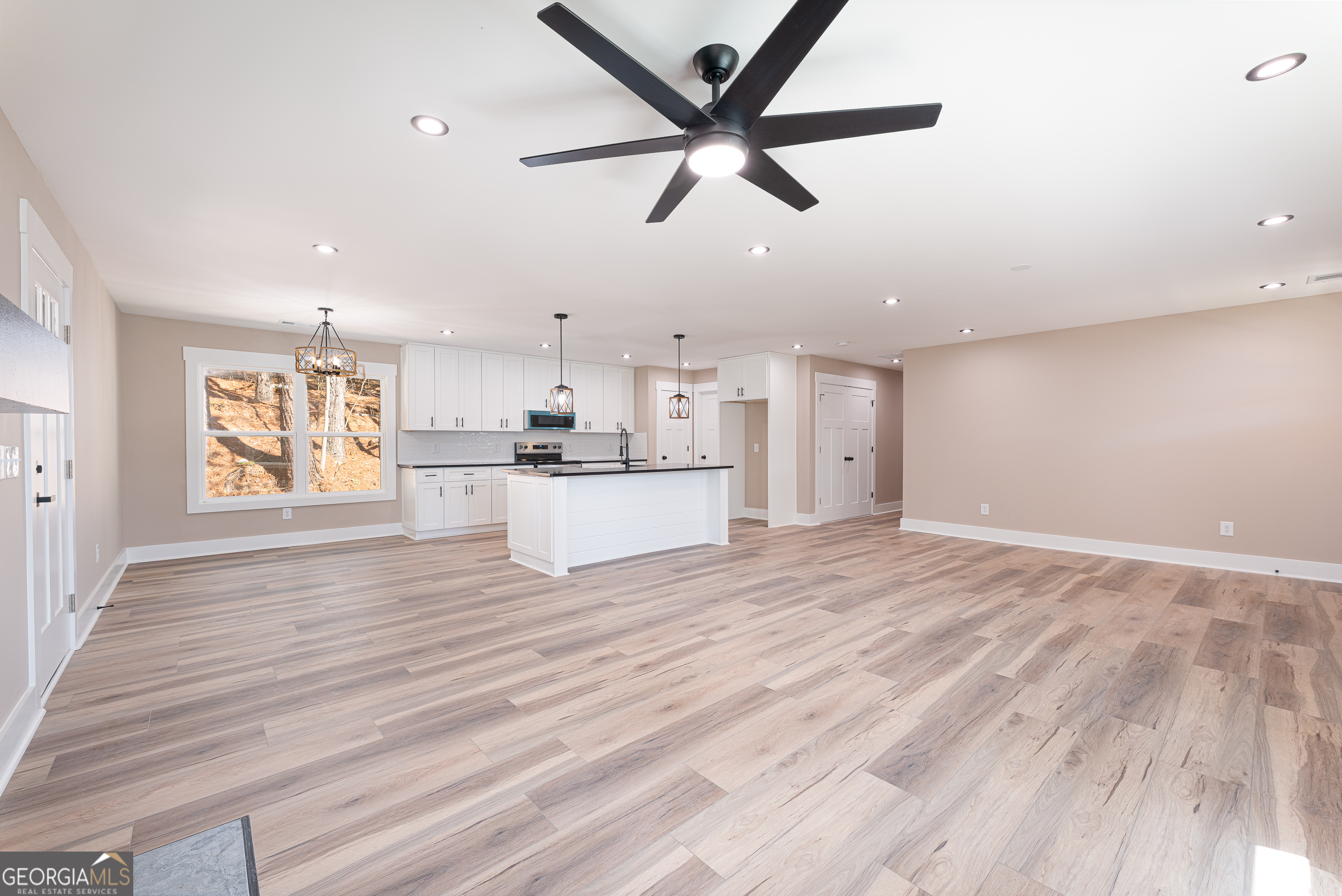 1870 Pat Colwell Road Blairsville, GA 30512 - Photo 7 of 32