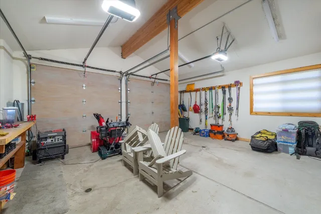 $2,000,000 | 1580 Upper Bench Road, Alpine Meadows, CA 96146