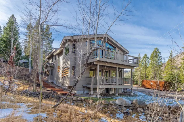 $2,000,000 | 1580 Upper Bench Road, Alpine Meadows, CA 96146