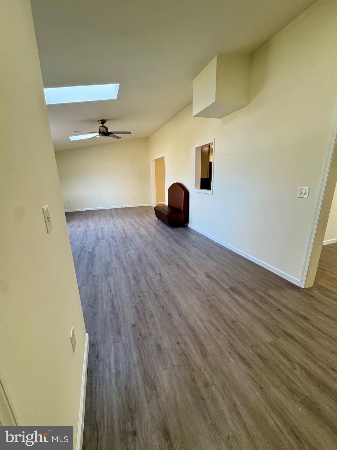 1040 Springhill Way Gambrills, MD 21054 - Photo 11 of 36 Family Room