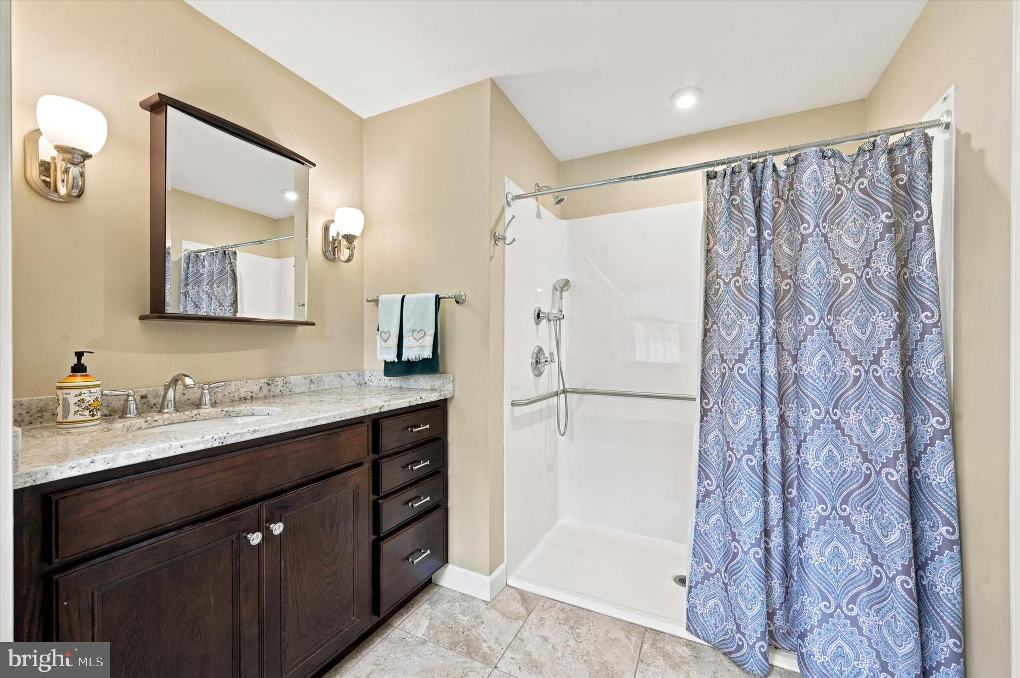 141 Flintlock Road Drexel Hill, PA 19026 - Photo 23 of 34