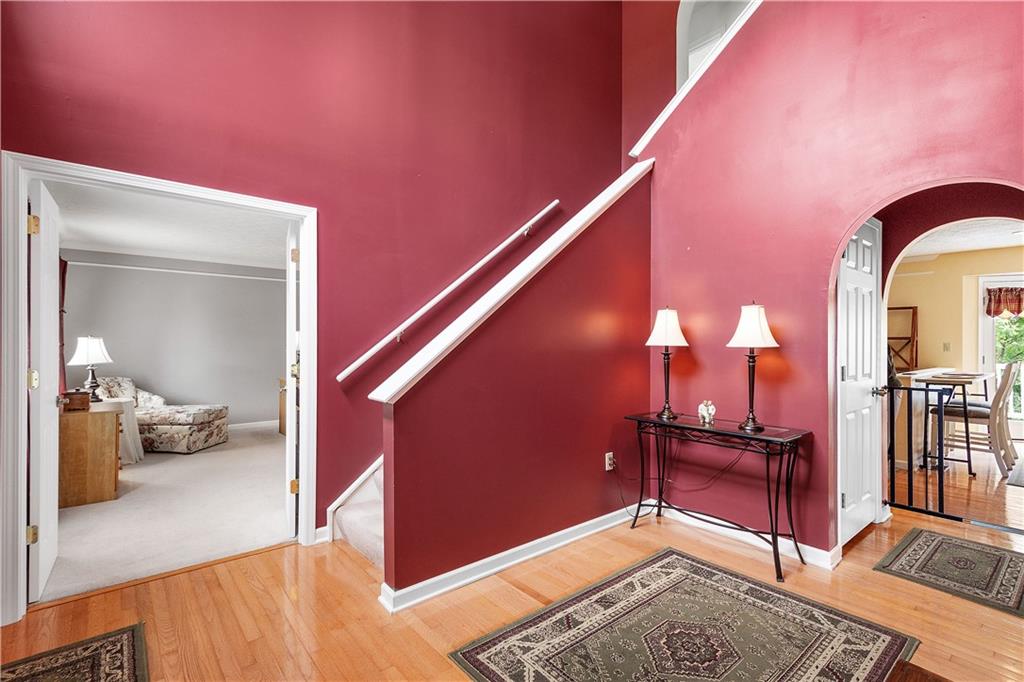 136 Maclaine Drive Carnegie, PA 15106 - Photo 9 of 30 a view of living room with furniture