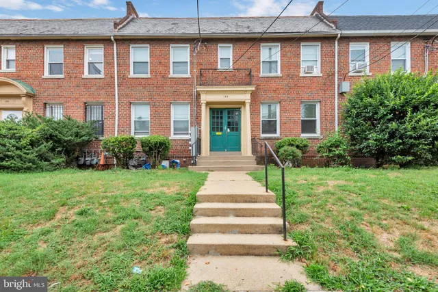 $650,000 | 195 35th Street Northeast, Washington, DC 20019