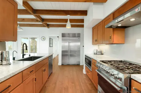 $3,100,000 | 3958 La Cresta Drive, San Diego, CA 92107