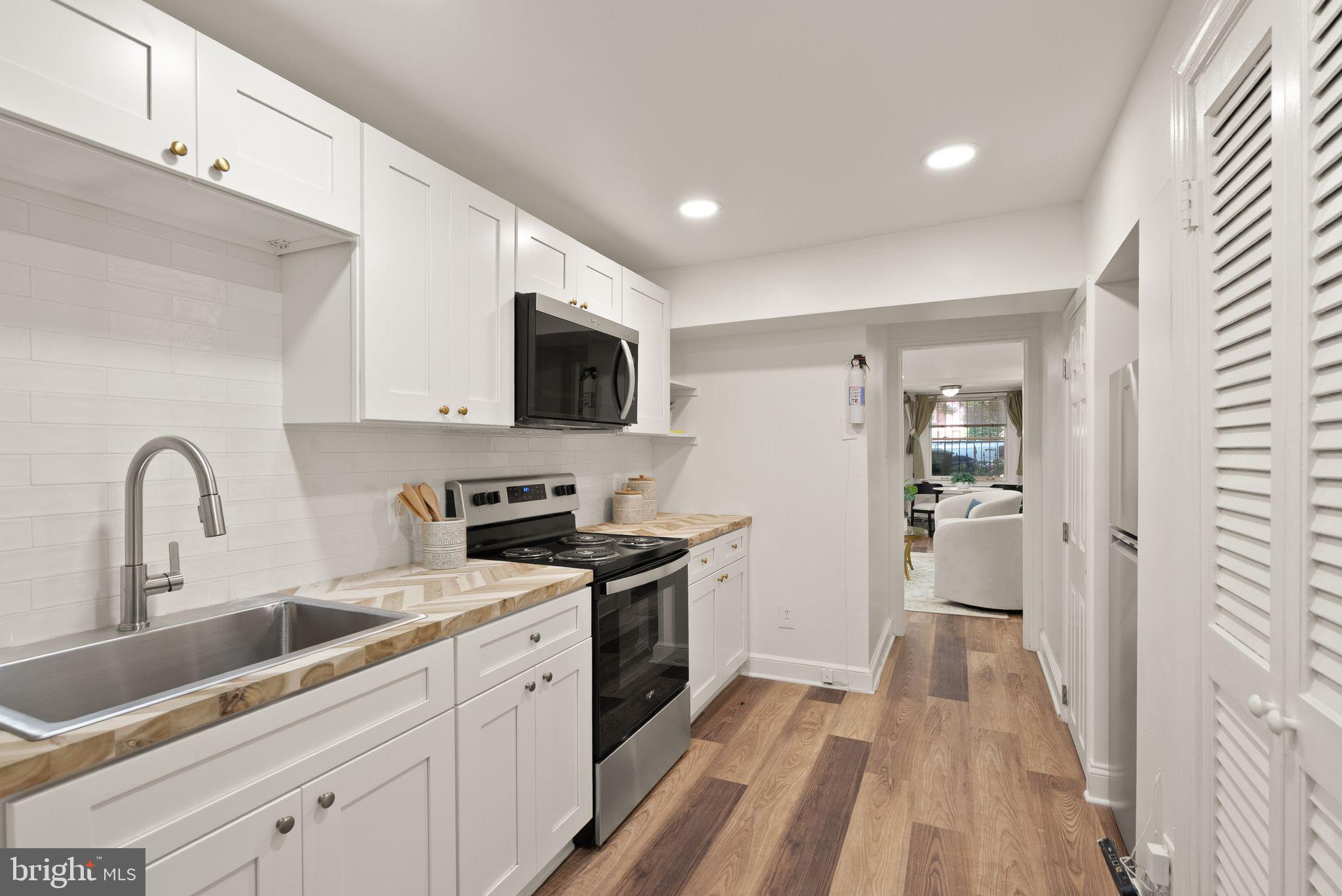 210 4th Street Southeast Washington, DC 20003 - Photo 22 of 71