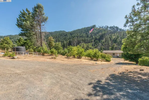 a view of house with a outdoor space