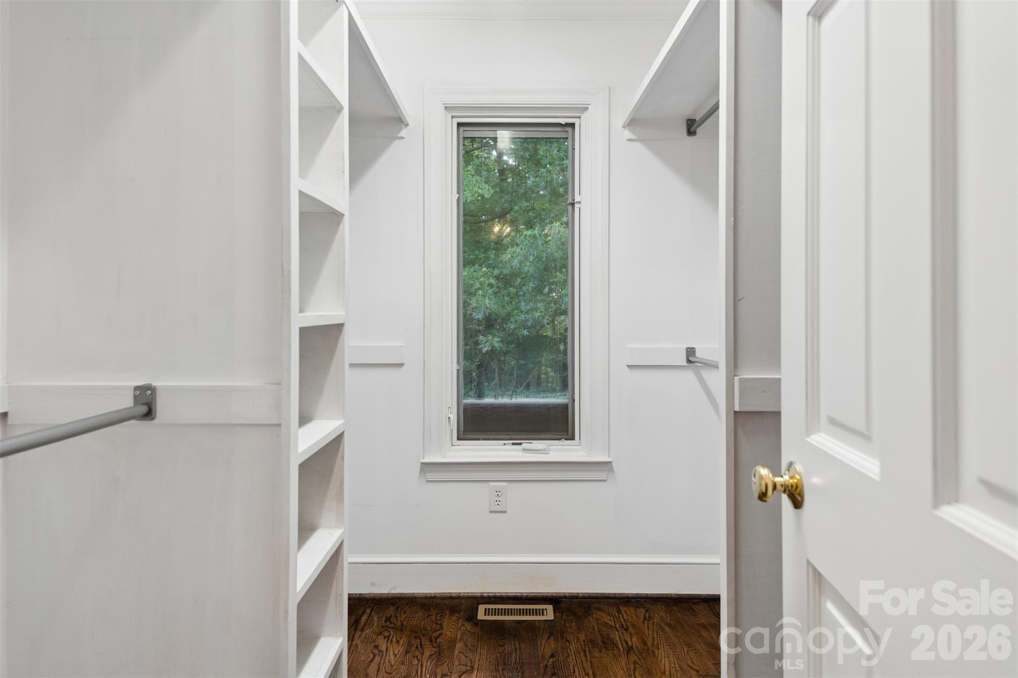 55 1st Street Tryon, NC 28782 - Photo 12 of 39