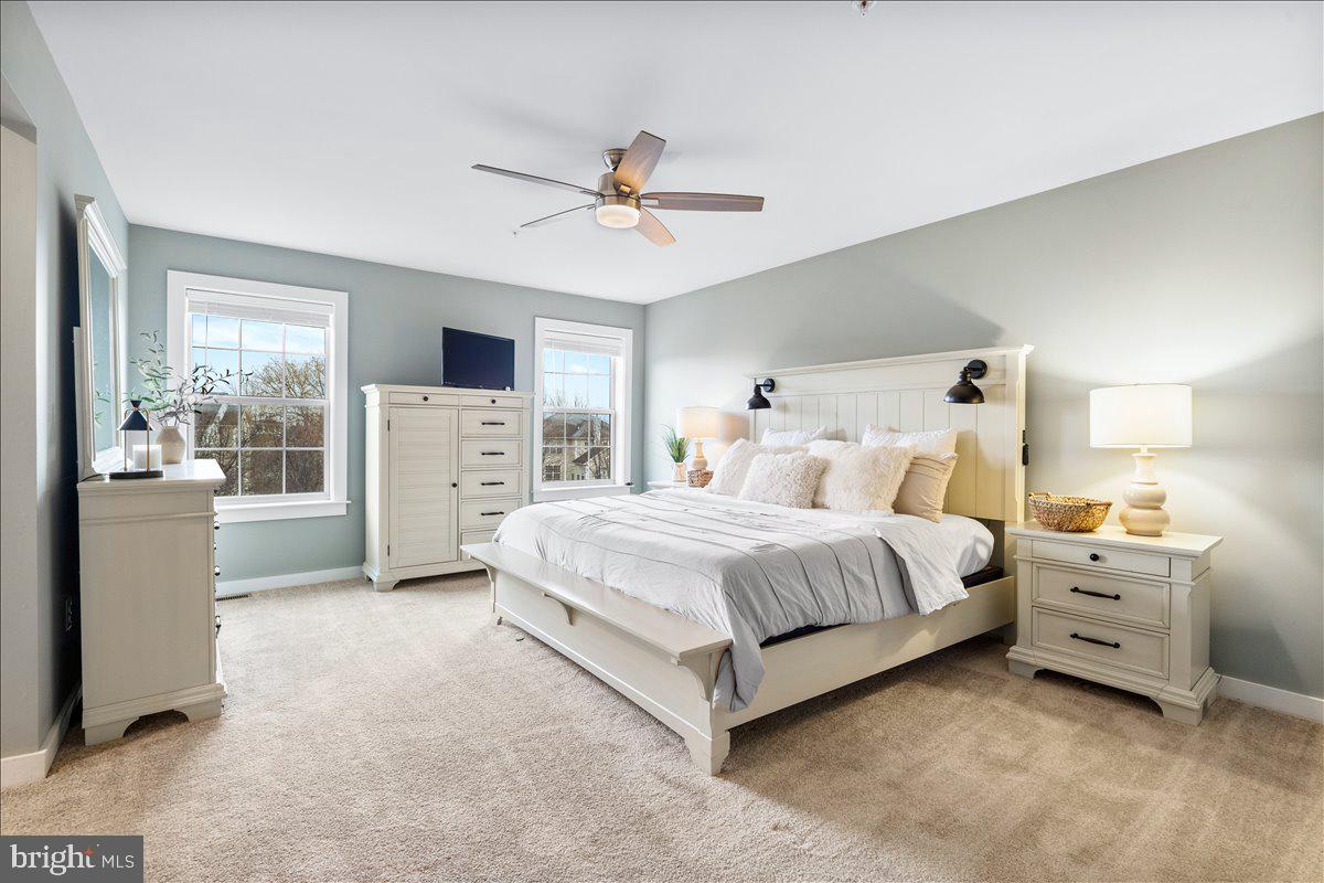 1010 Saxton Drive Frederick, MD 21702 - Photo 23 of 51 Large primary suite