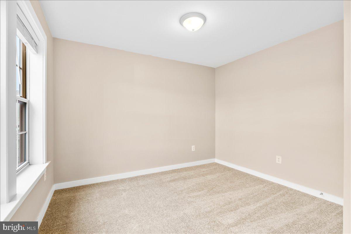 1010 Saxton Drive Frederick, MD 21702 - Photo 29 of 51 Second bedroom w/ NEW carpet
