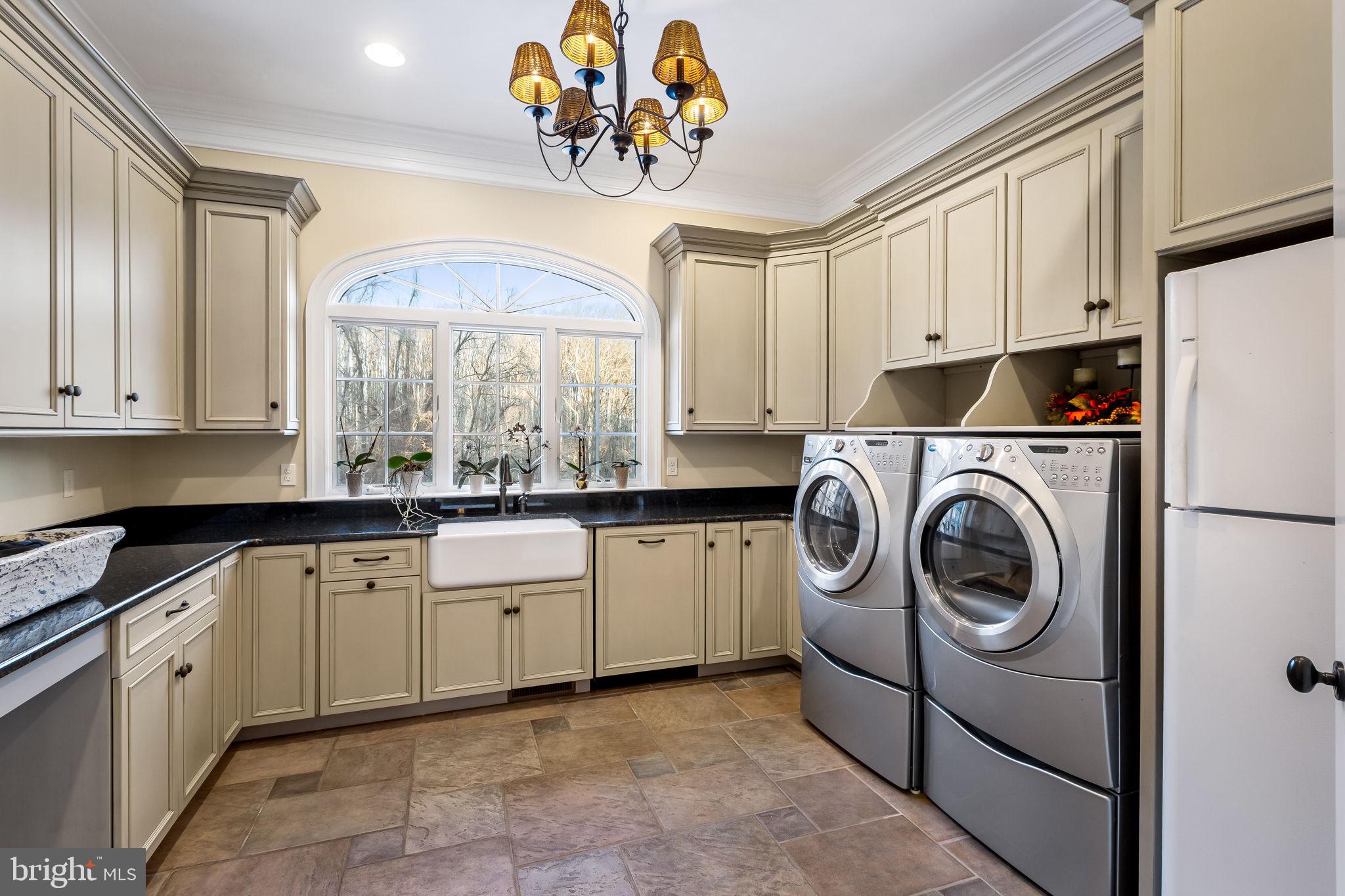 905 Hayfields Road Cockeysville, MD 21030 - Photo 25 of 69 Catering kitchen and first floor laundry