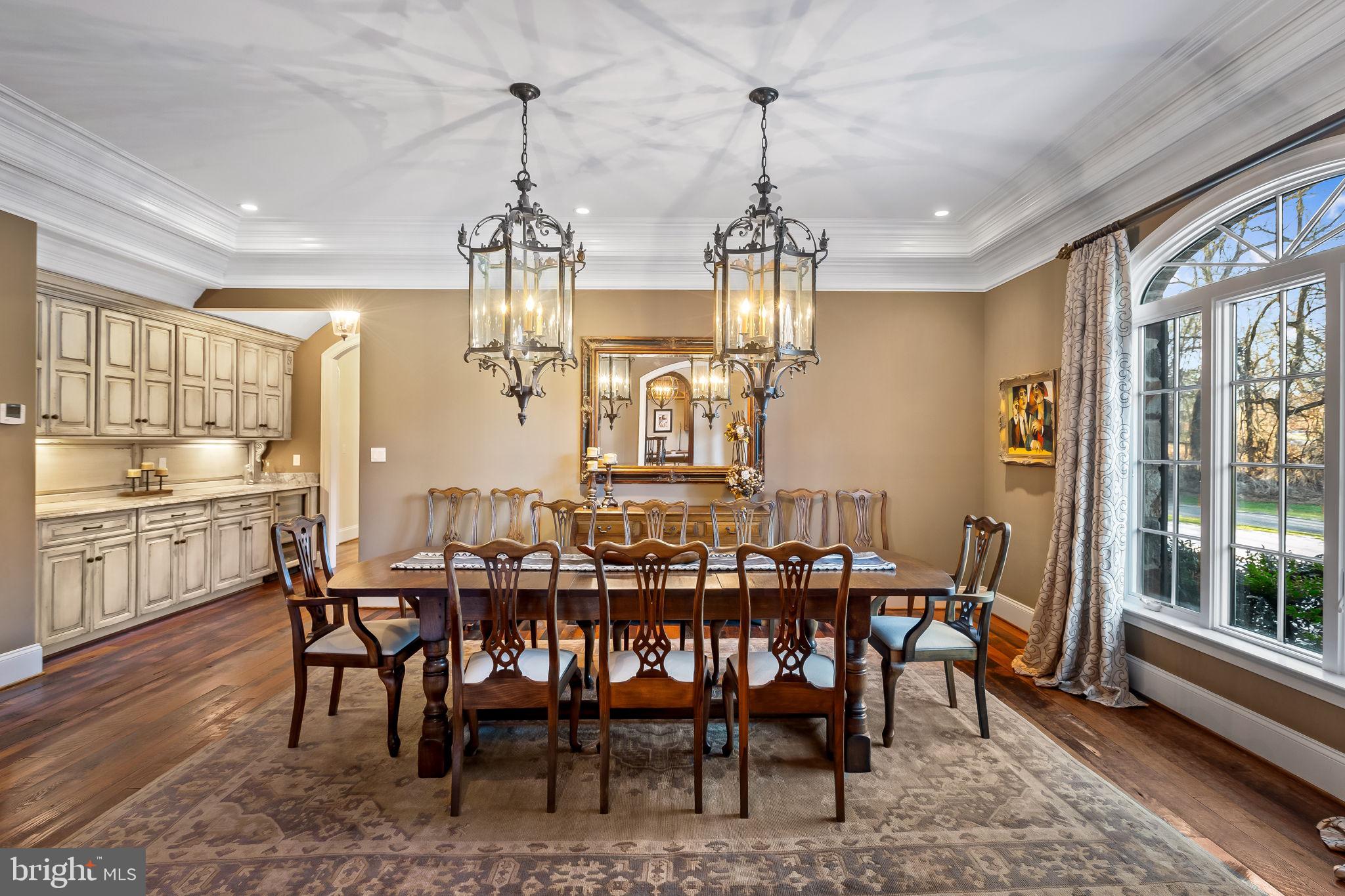 905 Hayfields Road Cockeysville, MD 21030 - Photo 6 of 69 Spacious formal dining room with a butler's pantry