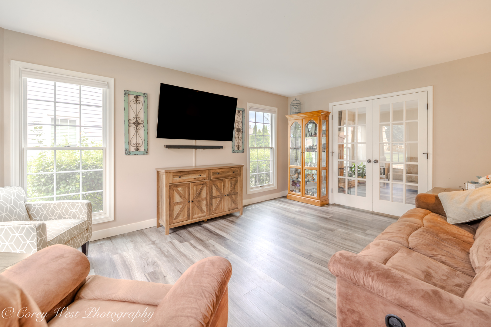 1431 Steeplechase Road Bartlett, IL 60103 - Photo 4 of 34