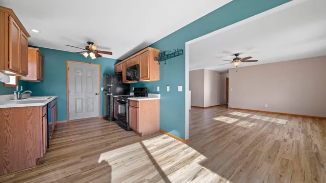 $240,000 | 658 Cassandra Way, South Beloit, IL 61080