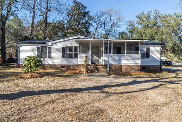 $335,000 | 321 North Mano Street, Moncks Corner, SC 29461