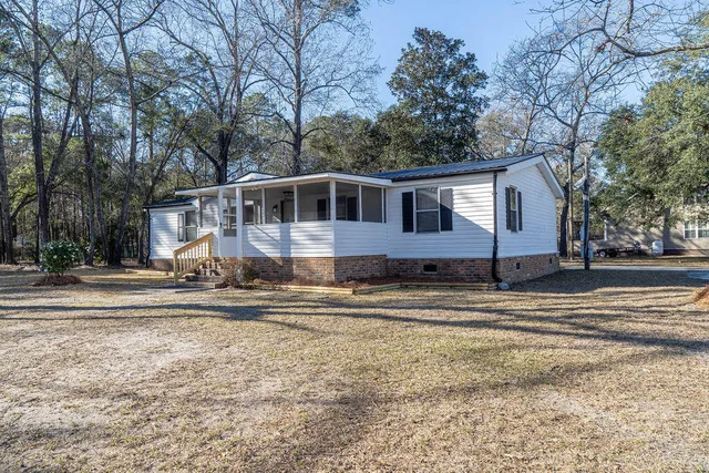 $335,000 | 321 North Mano Street, Moncks Corner, SC 29461