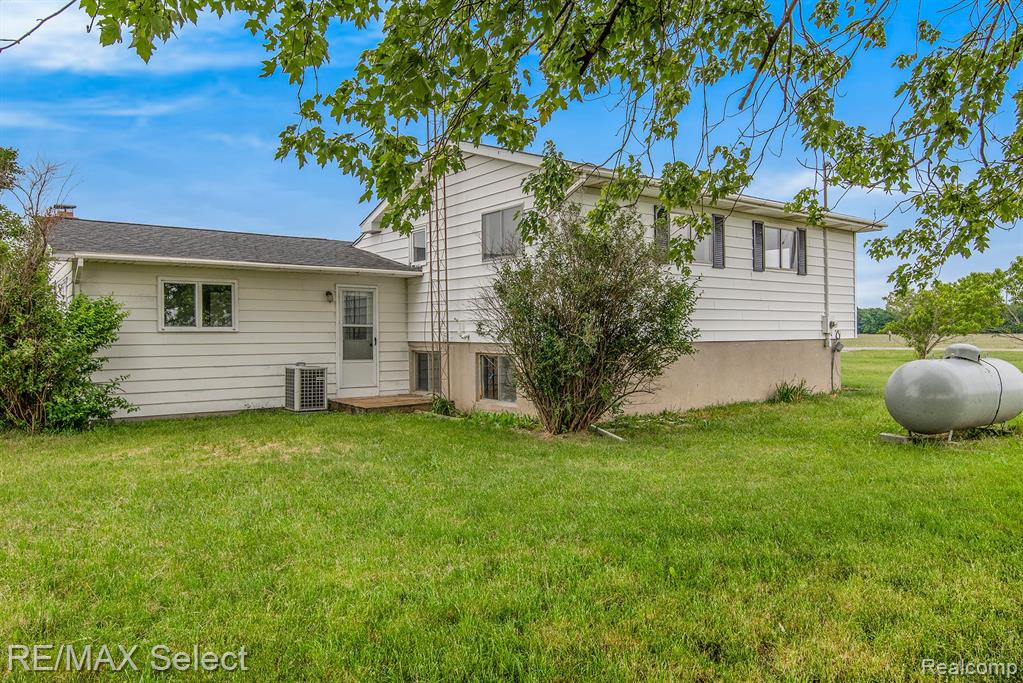 7083 New Lothrop Road New Lothrop, MI 48460 - Photo 26 of 26