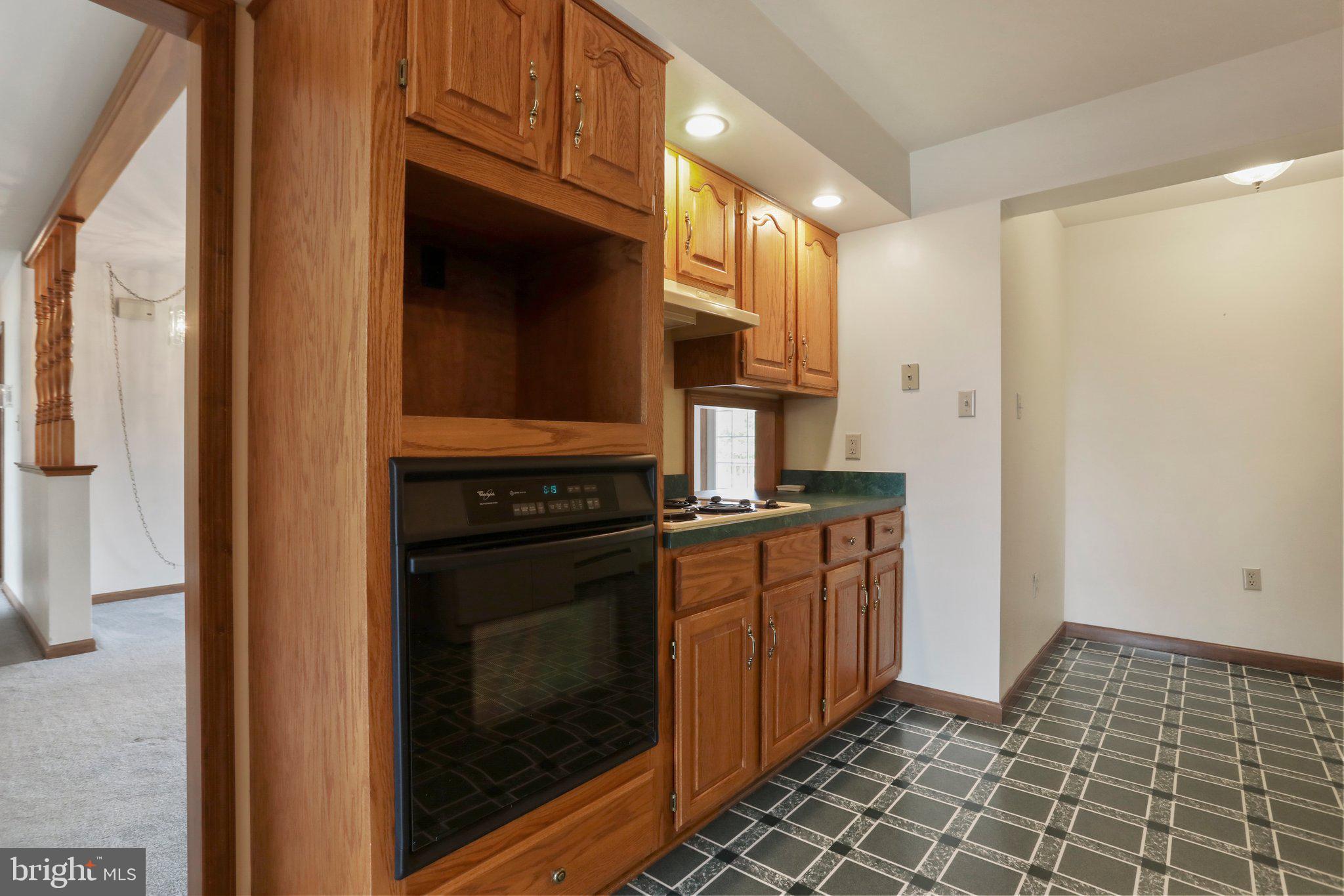 12927 Point Salem Road Hagerstown, MD 21740 - Photo 12 of 57 Gallery Image 12