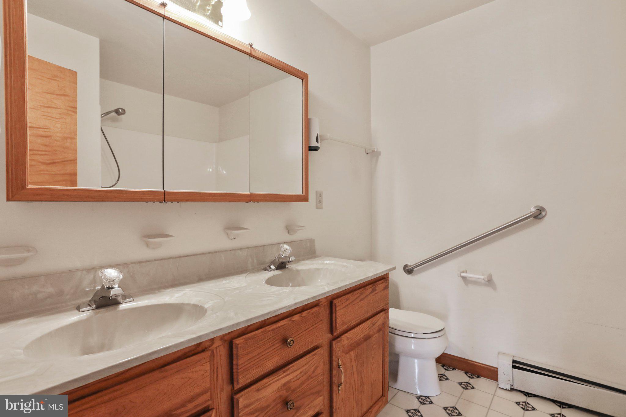 12927 Point Salem Road Hagerstown, MD 21740 - Photo 19 of 57 Gallery Image 19