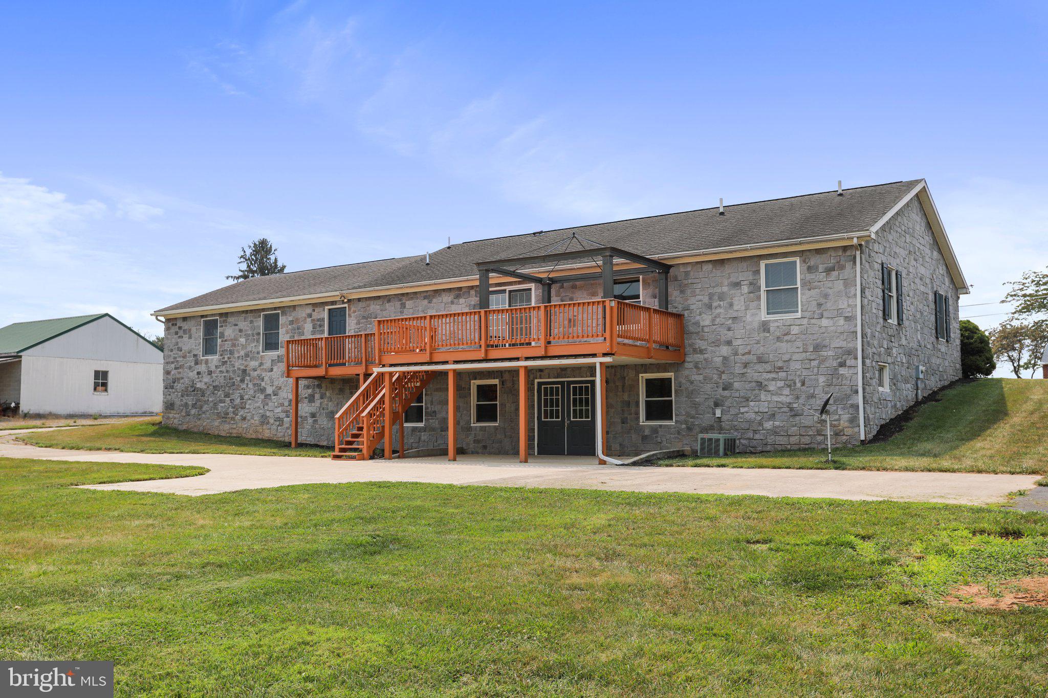 12927 Point Salem Road Hagerstown, MD 21740 - Photo 36 of 57 Gallery Image 36
