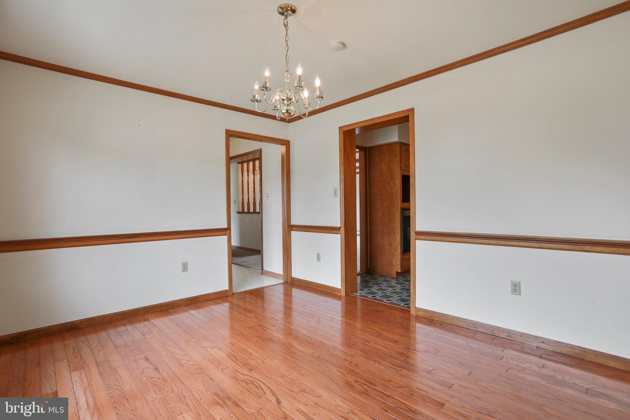 12927 Point Salem Road Hagerstown, MD 21740 - Photo 9 of 57 Gallery Image 9