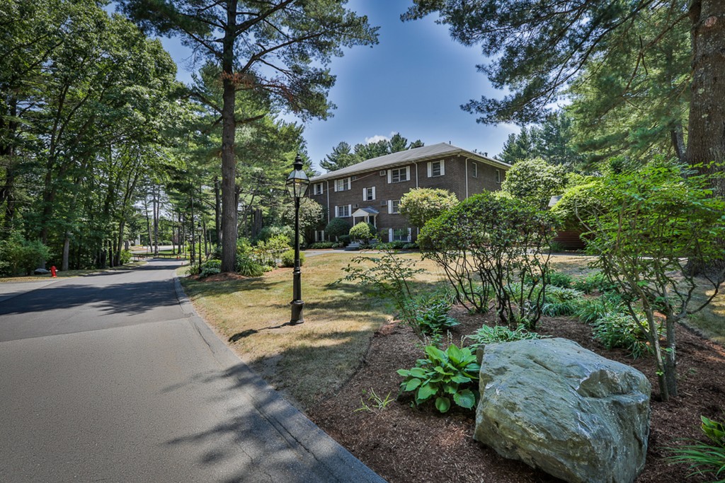 420 Great Road, Unit C8 Acton, MA 01720 - Photo 3 of 18 Gallery Image 3