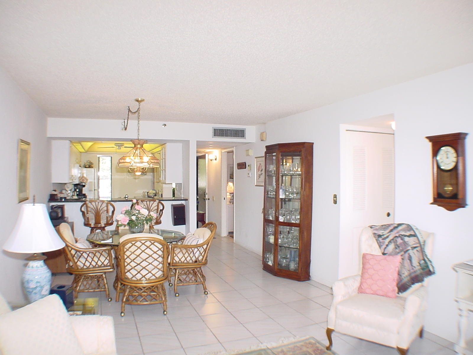 18 Royal Palm Way, Unit 105 Boca Raton, FL 33432 - Photo 5 of 27 DSC00061