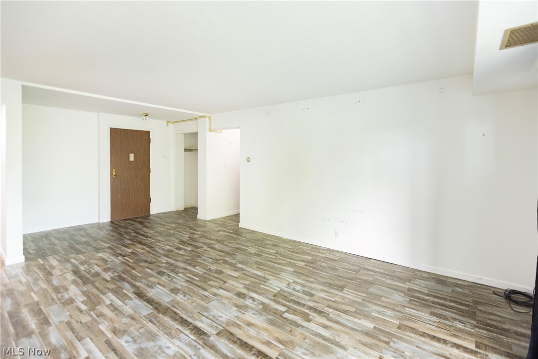 22555 Center Ridge Road, Unit 403 Rocky River, OH 44116 - Photo 13 of 40 Gallery Image 13