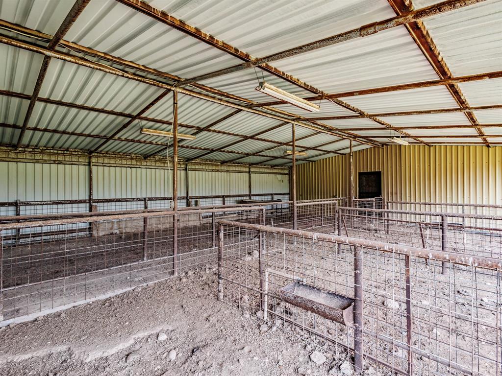 2415 Fm 2805 Talpa, TX 76882 - Photo 18 of 36 a view of a garage