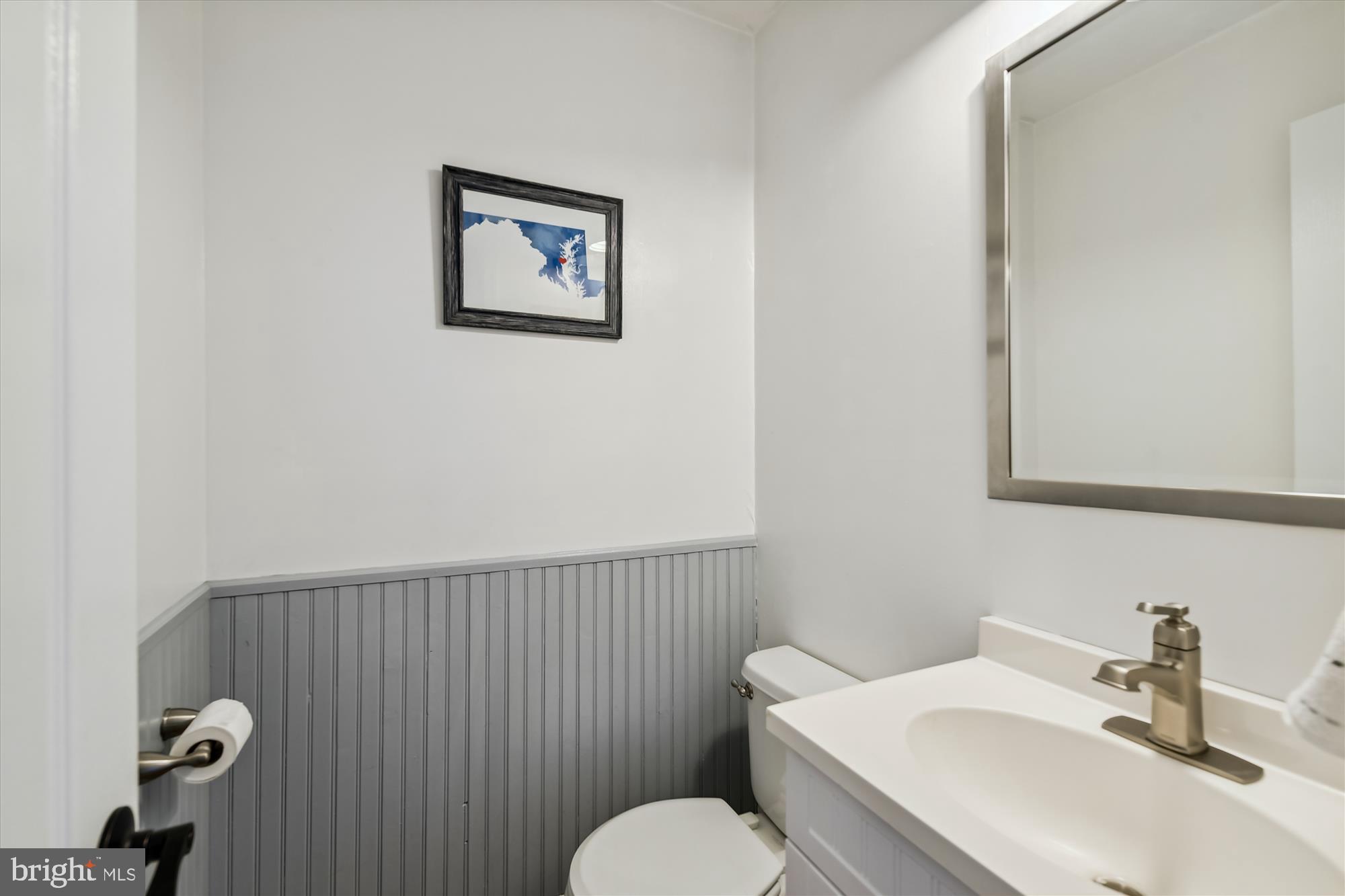 1543 Snug Harbor Road Shady Side, MD 20764 - Photo 25 of 61 1st Floor Powder Room